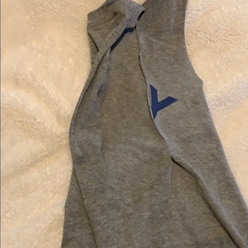 Tank top - Picture 2 of 4